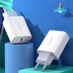 شارژر دیواری تایپ‌سی 20 وات همراه کابل تایپ‌سی به لایتنینگ یک متری یوگرین CD137 50698