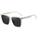 عینک آفتابی زنانه کارن بازار Karen Bazaar مدل B8308 پلاریزه UV400 - Image 12