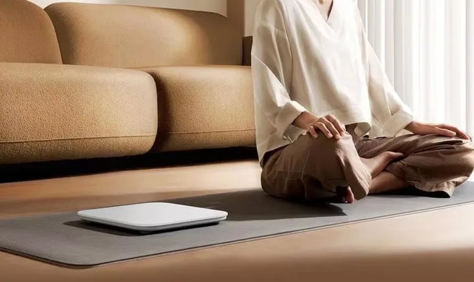 ترازوی هوشمند میجیا Mijia Smart Scale S200 3 گزارش وزن اختصاصی برای پیگیری پیشرفت شما