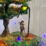 حباب شیشه ای دکوری طرح شب بوسه - تصویر 2