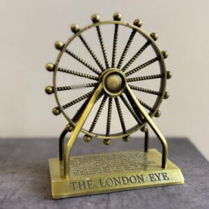 Metal model of the London Eye 1